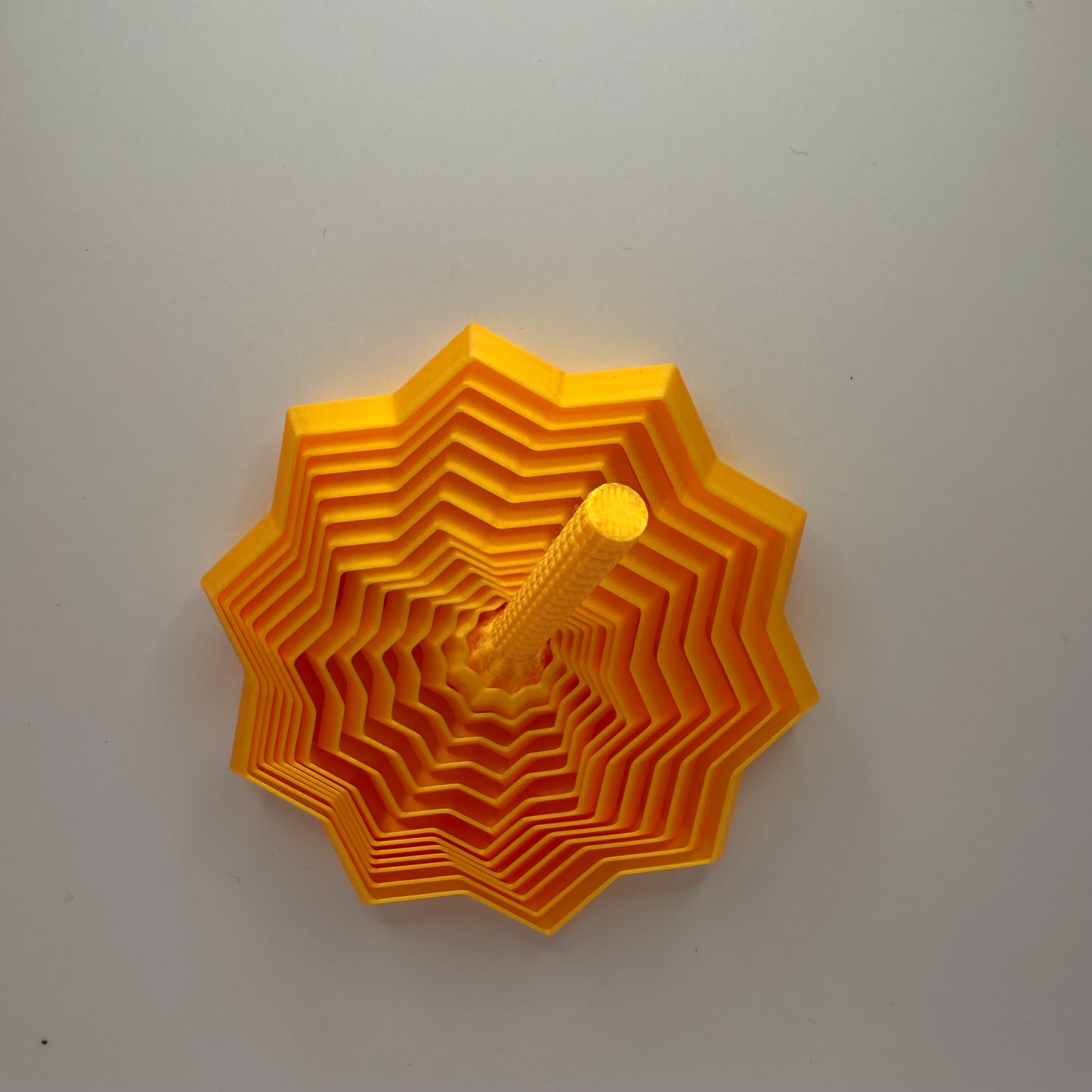 Rainbow Spiral 3D Top – Layered Geometric Fidget Toy