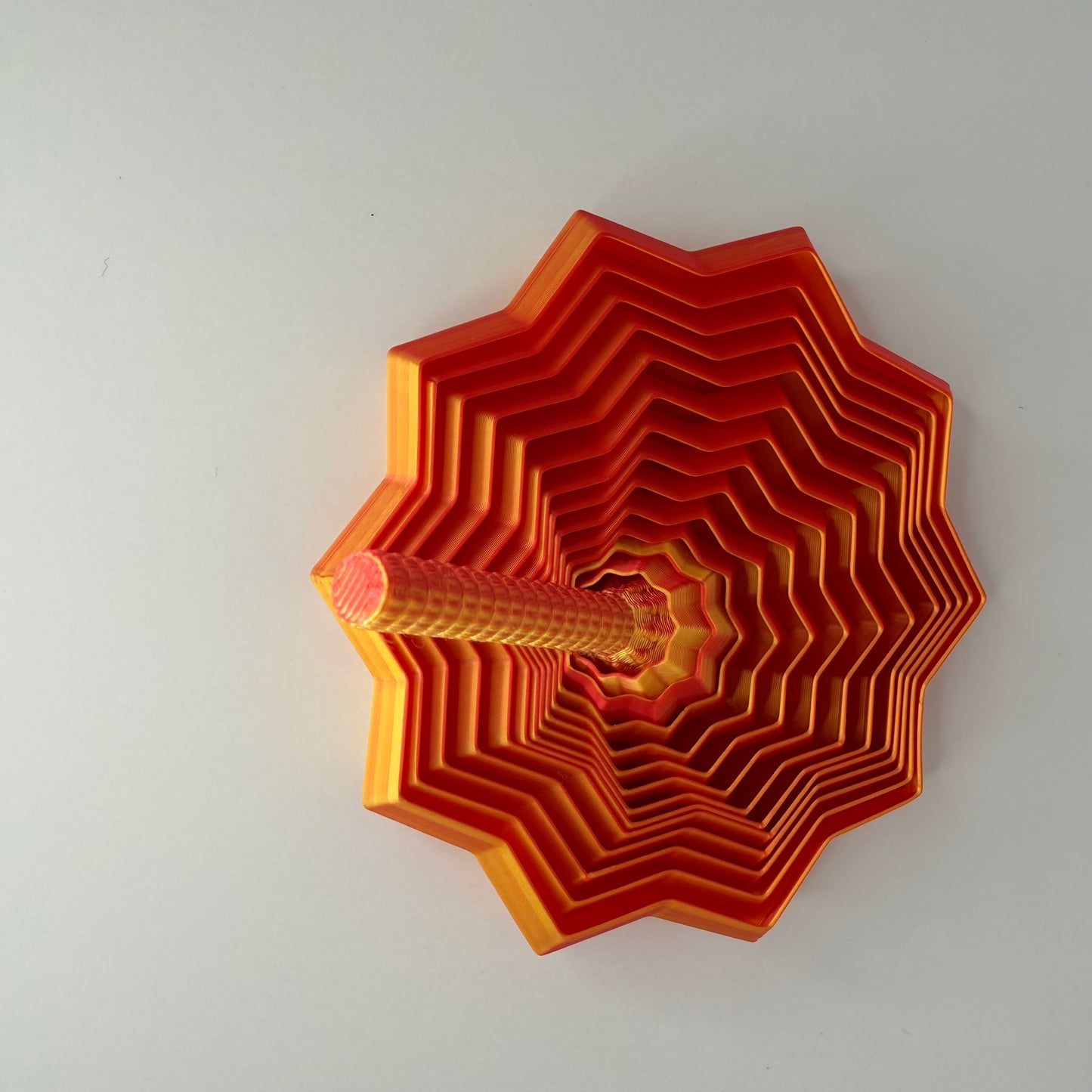 Rainbow Spiral 3D Top – Layered Geometric Fidget Toy